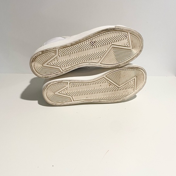 Nike‎ Blazer Mid Victory
Women's Shoes 8.5 Summit White Phantom - Picture 9 of 10